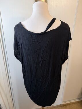 Lovestitch Distressed Black Women's Relaxed Tee